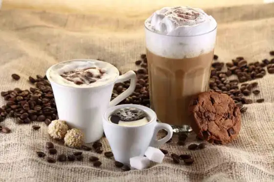 Cappuccino e caffè latte - differenze, dosi e preparazione